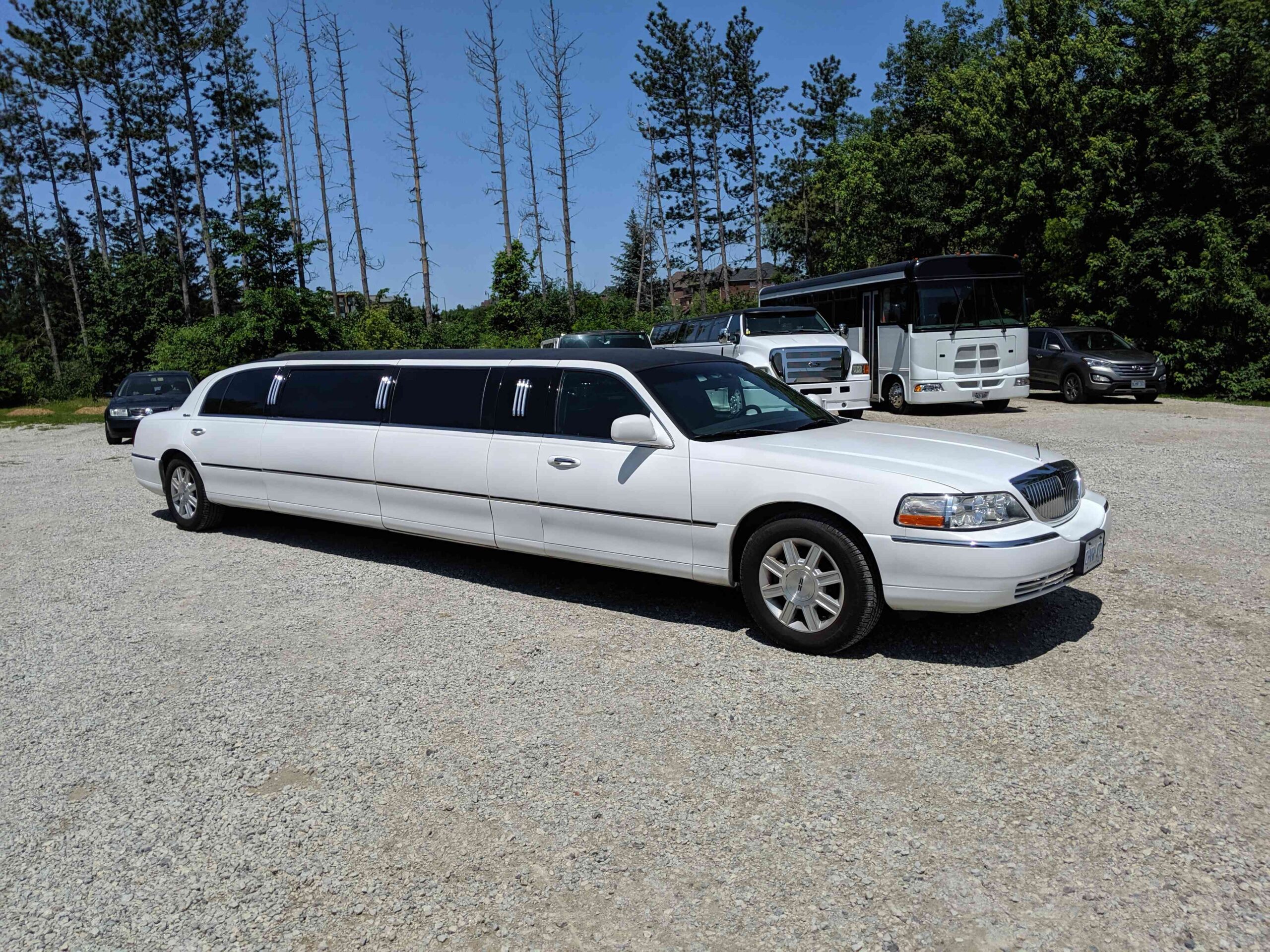 Rent a Limo in Toronto