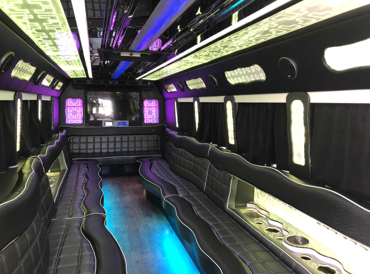 Wedding Limo in Mississauga